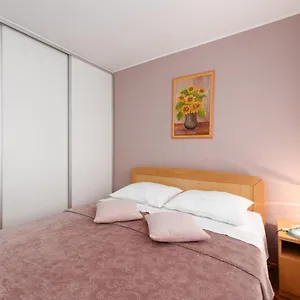 https://apartment-marte.primorje-gorskikotar.com