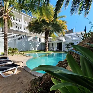https://saba-apartment-at-curacao.comcaribbean.com