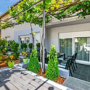 https://lavanda-maslina-new-luxury-apartments.in-istria.net